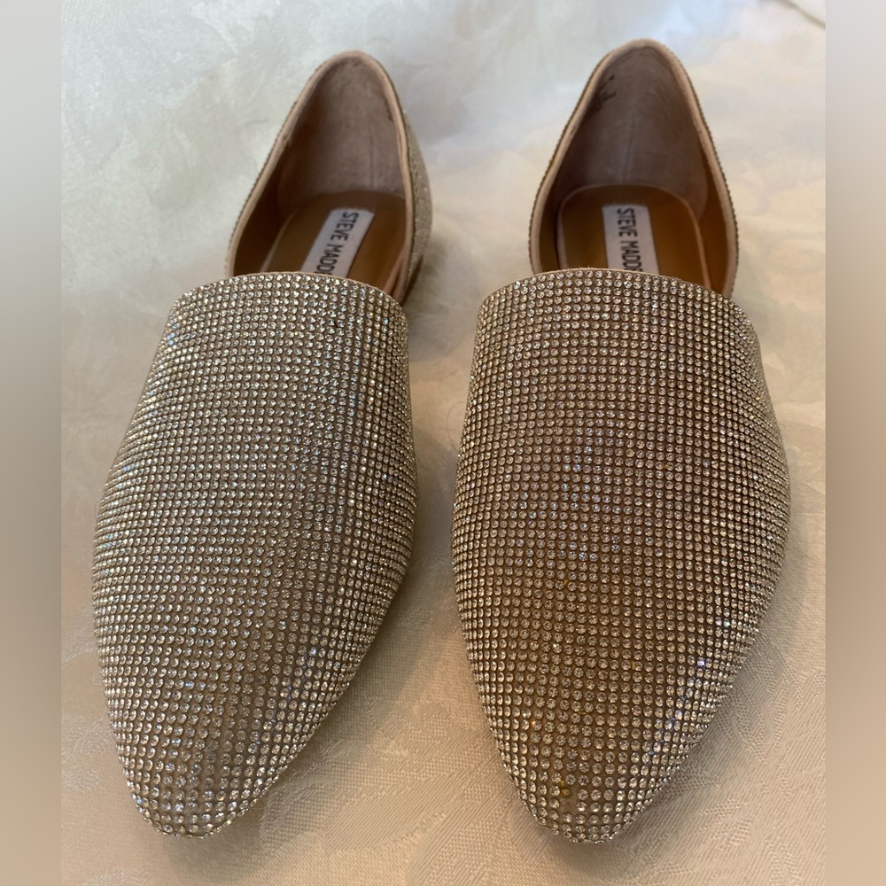 Steve Madden Rhinestone flats.  Size 8M Perfect condition Never Worn w/Box - Picture 4 of 13